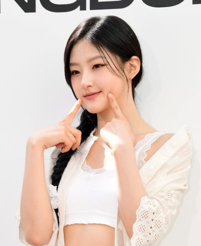 [TEN포토]키스오브라이프 하늘 '막내의 상큼함'