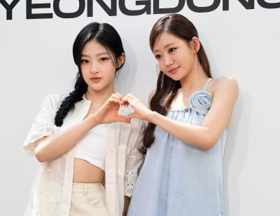 [TEN포토]키스오브라이프 하늘-쥴리 '5세대 비주얼 걸그룹'