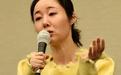 '해임 방어 성공' 민희진 "뉴진스와 공유한 비전, 돈과 바꿀 수 있다"