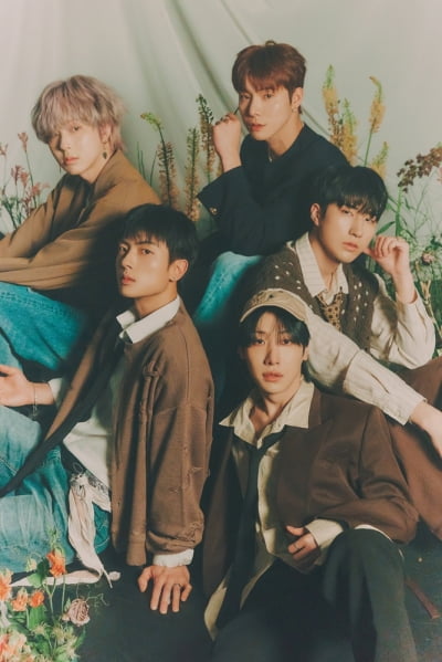 ONEWE「2024ソウルパークミュージックフェスティバル」出撃