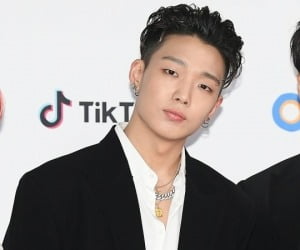 아이콘 바비, 오늘(4일) 비공개 입소…자녀 양육자 상근예비역 분류 [TEN이슈]