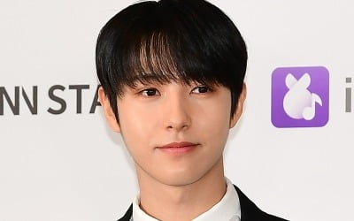 '일반인 전번 공개' 런쥔 "판단력 흐려져 잘못된 선택, 연락 멈춰달라" 호소 [종합]