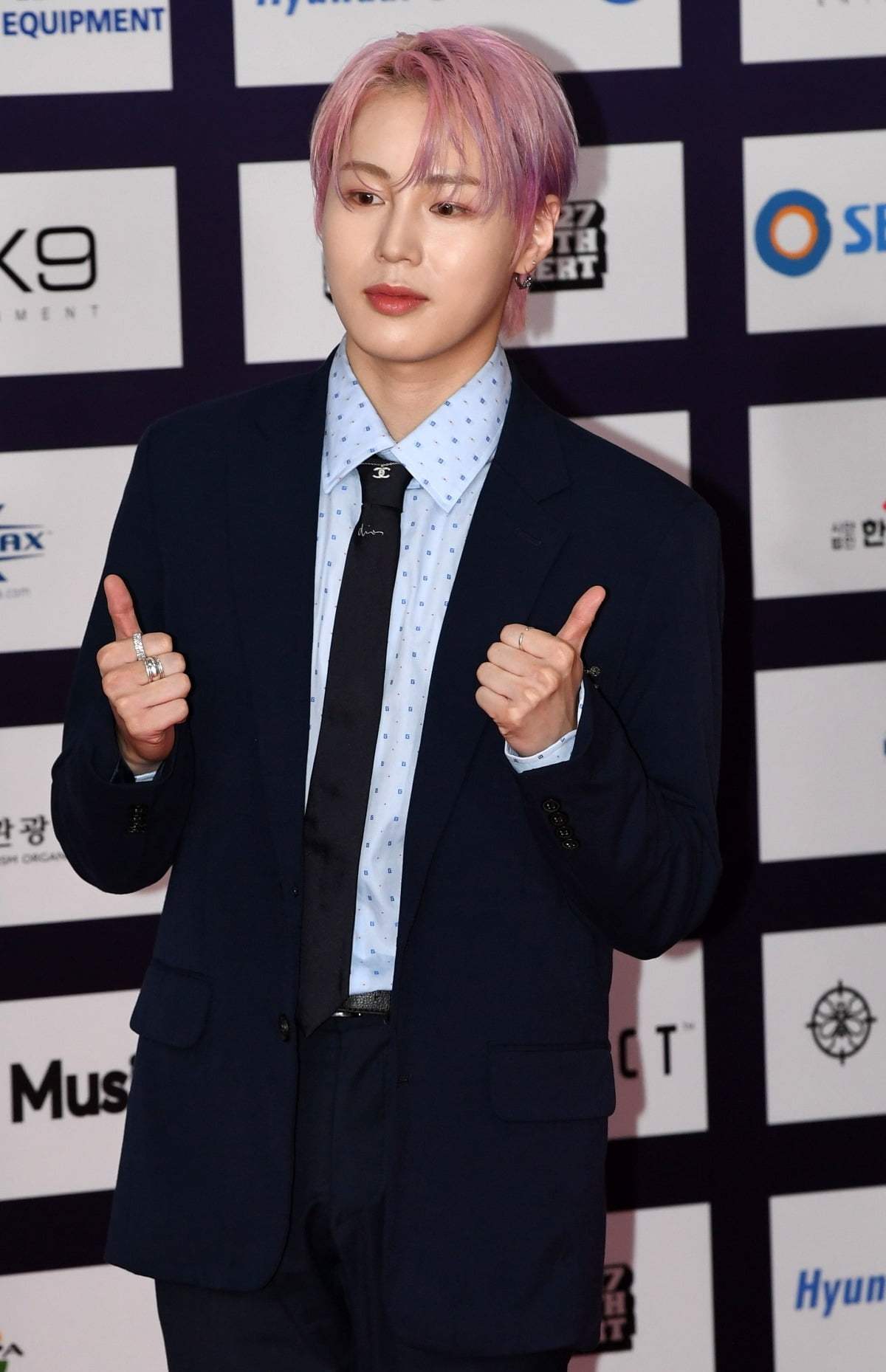 하성운 "군생활 끝, 음악과 활동으로 사랑 보답할것" [2023 연말결산 올해의 아티스트 보이 브랜드 부문]
