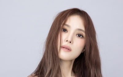 [공식] 거미, 11년 만에 이적…다이나믹 듀오와 한솥밥