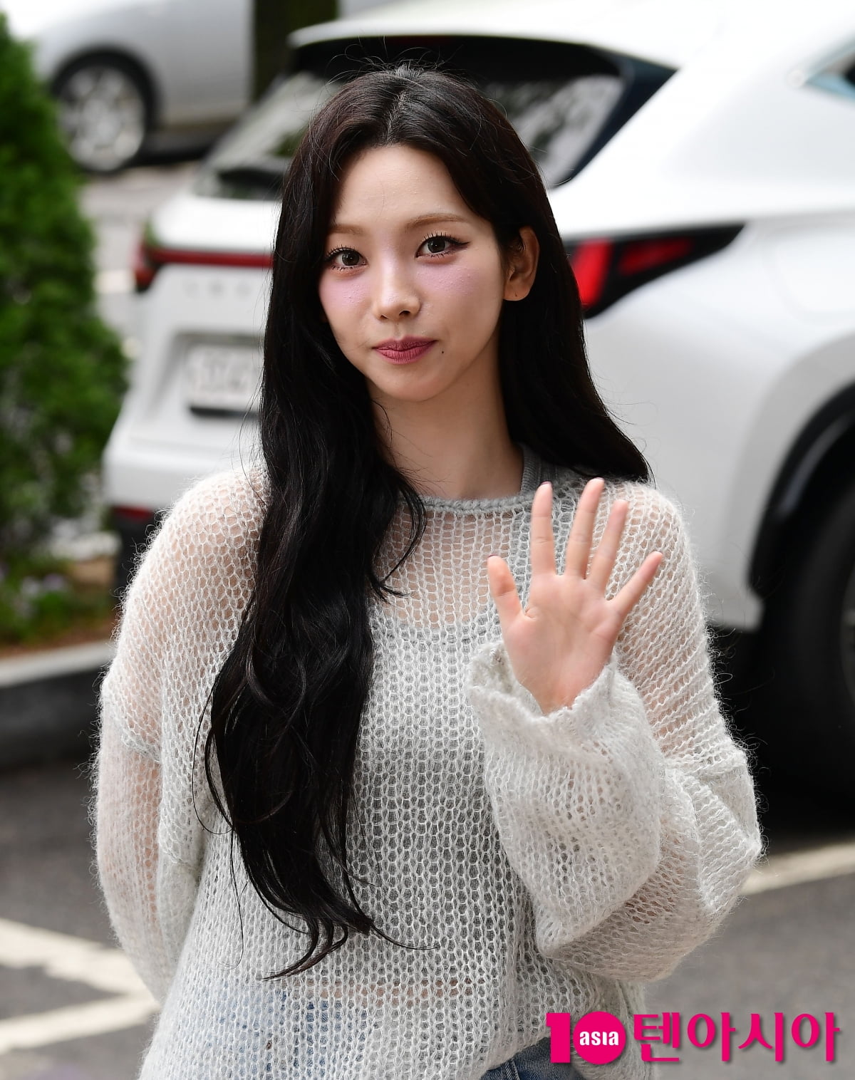 [단독] 카리나, 시구 불발 가능성 불구 "최대한 약속 지키겠단 의지" 