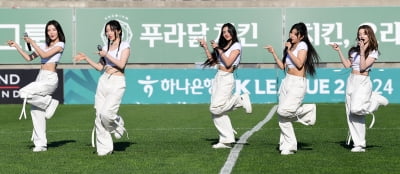 [TEN포토]엑신 '힙한 무대'