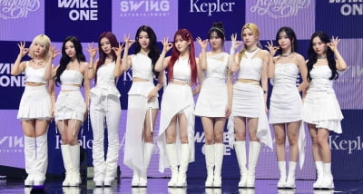[TEN포토]케플러 '9인 완전체 마지막 앨범'