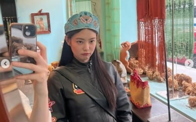 'Crown-wearing' Queen Jenny, princess play is also a different class