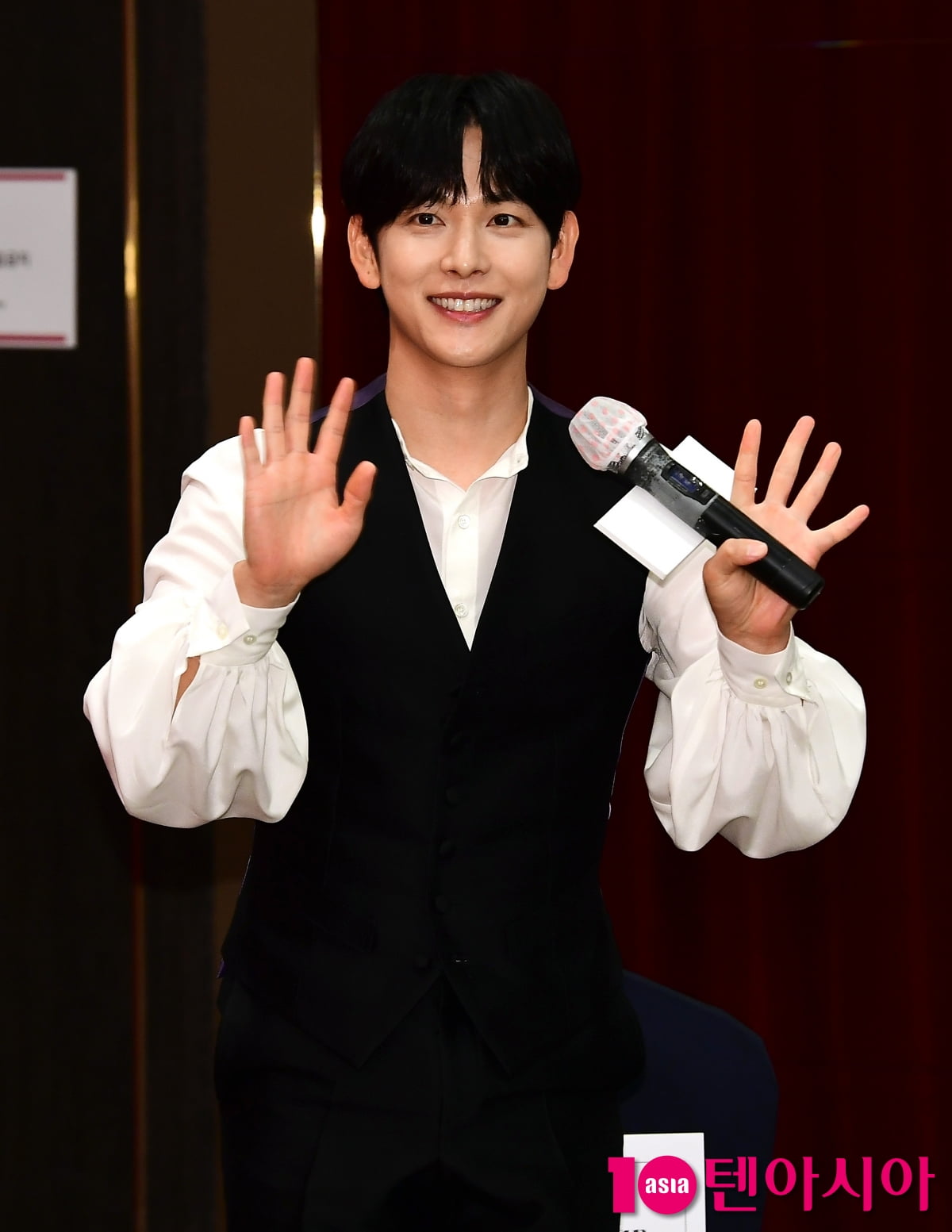 [TEN포토]임시완 '해맑은 미소'
