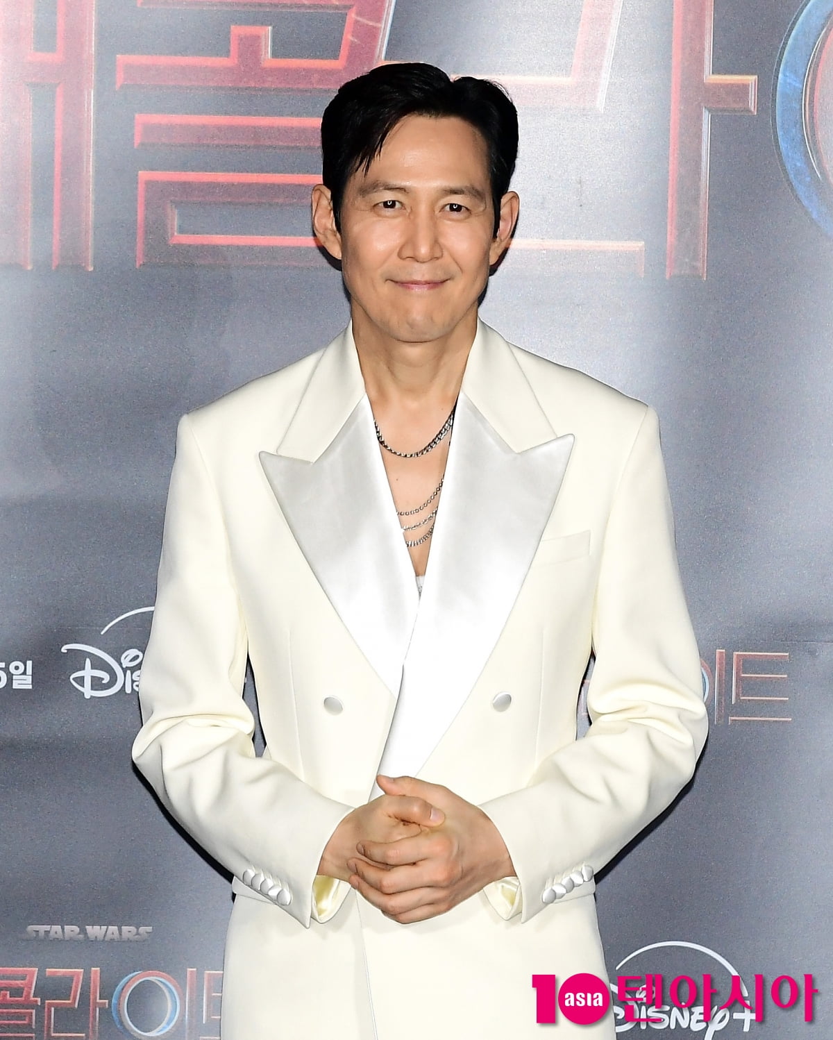 [TEN포토]이정재 '내가 제다이가 될 상인가'