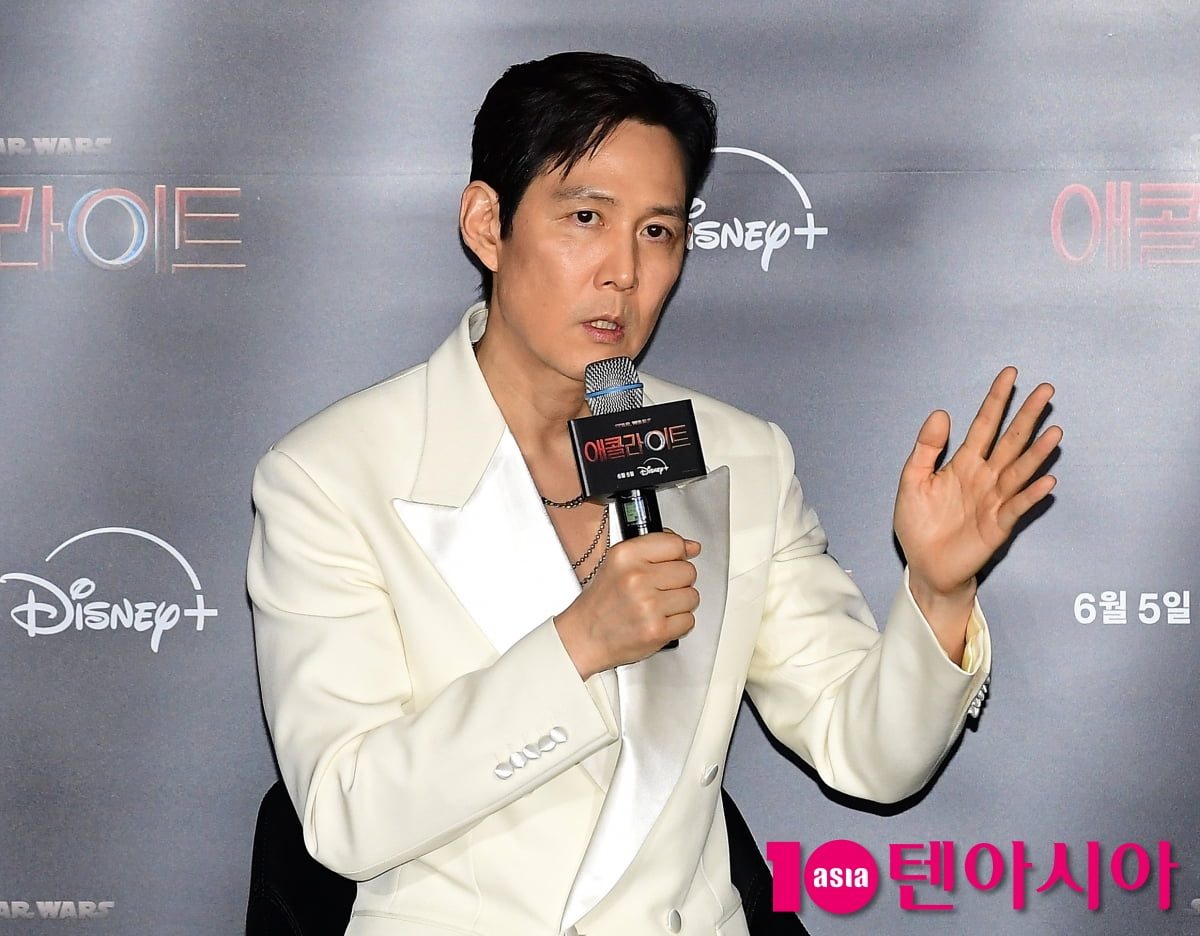 [TEN포토]이정재 '오징어게임 이후 해외프로젝트가 많이 들어온다'
