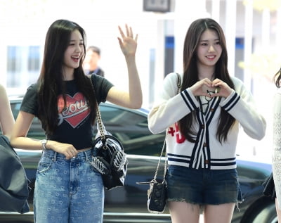 [TEN포토]베이비몬스터 파리타-로라 '팬들에게 보내는 꽃미소'