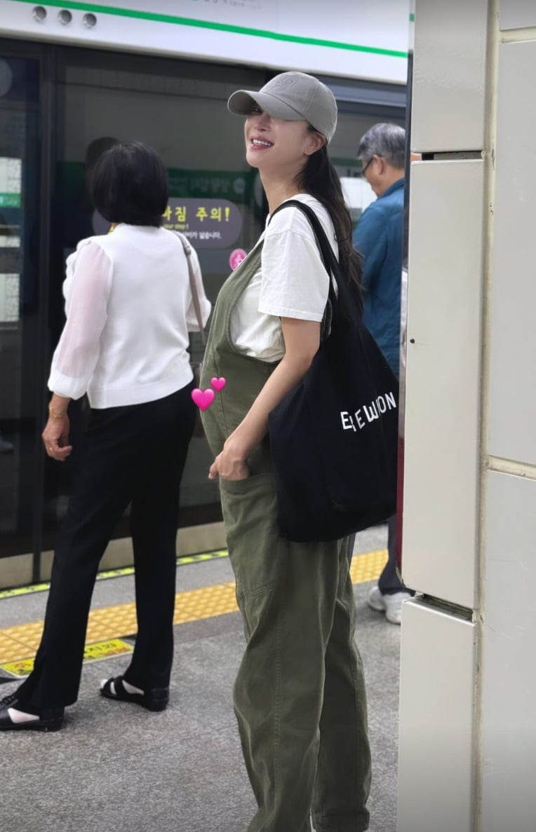 사진=김윤지 인스타그램