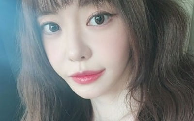 '이혼' 서유리, 넘어져 무릎 부상…피 철철 흘렀다