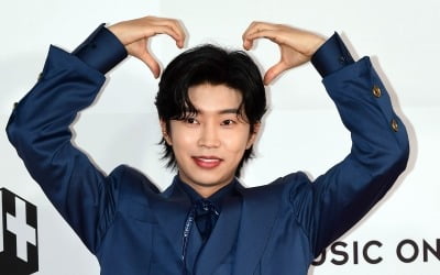 임영웅, 여름날 같이 빙수 먹고 싶은 남자 트로트 가수 1위[TEN차트]