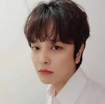 '음주 측정 거부→벌금형' 김정훈, 팬미팅 "고마워요" 행복·뻔뻔 근황