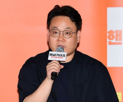 [TEN포토]남동협 감독 '이성민과 이희준 케스팅 설레였다'