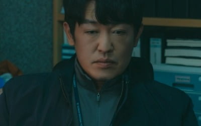 허성태, 빌런 기강 잡는 활약…'참선배' 모먼트('크래시')