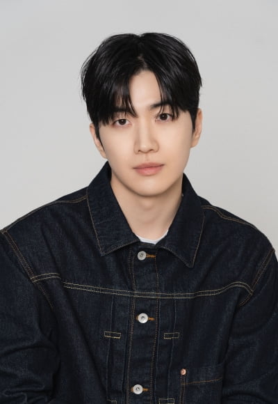 Kang Hoon becomes an announcer from the Military Academy
