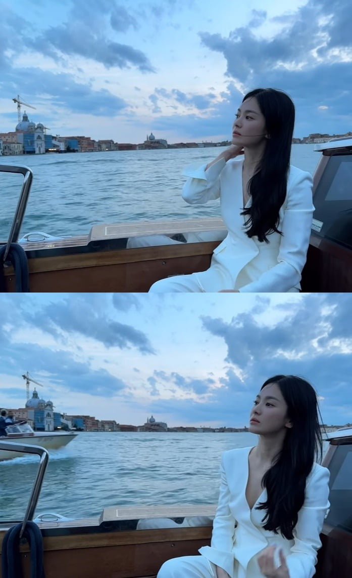 사진=송혜교 SNS