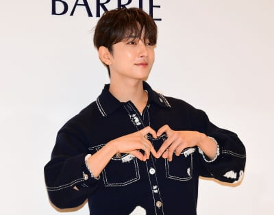 [TEN포토]조슈아 '캐럿 사랑해'