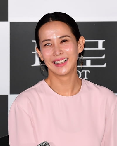 [TEN포토]조여정 '칸의 여신'