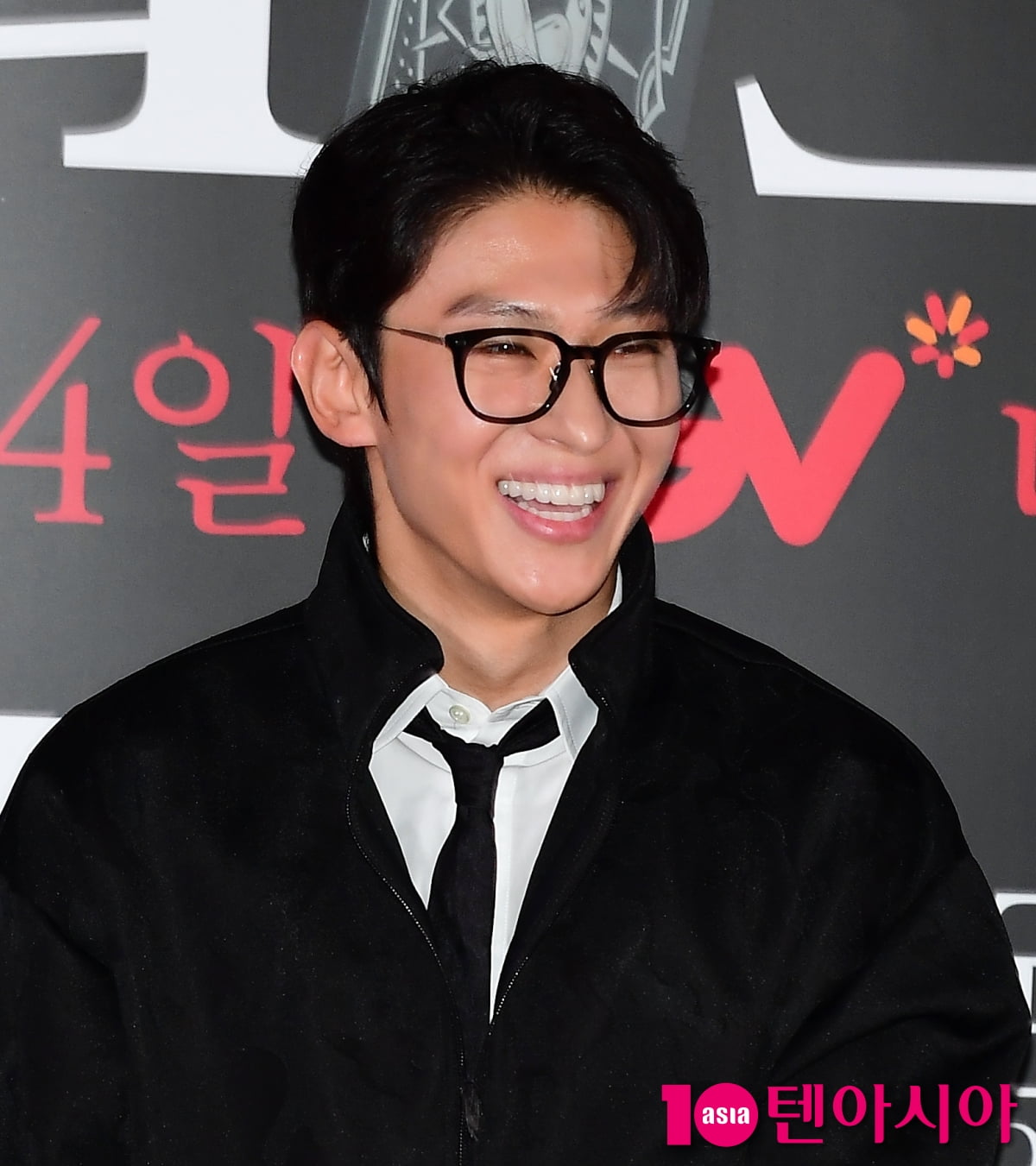 [TEN포토]김진영(덱스) '상남자의 비주얼'
