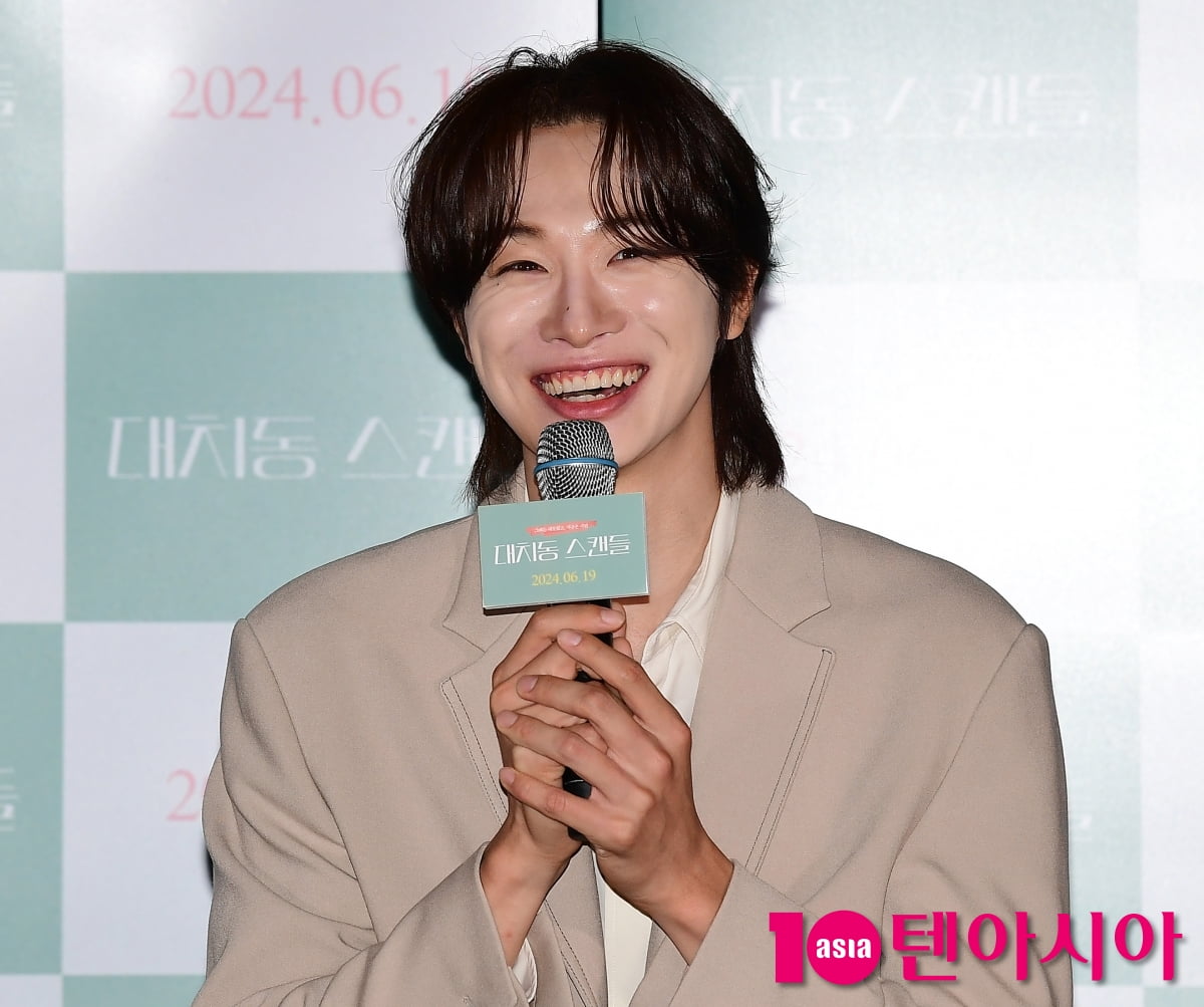 [TEN포토]박상남 '감독님과 같이 리딩하며 분위기를 잡아갔다'