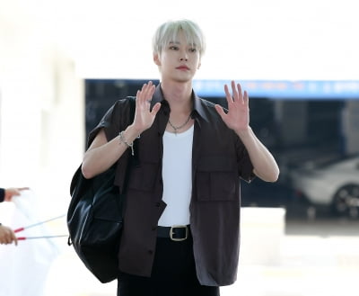 [TEN포토]NCT 도영 '해외패션쇼 떠나요'