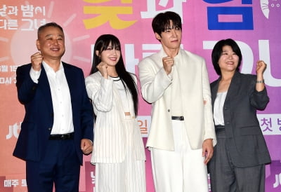 [TEN포토]이형민 감독-이정은-정은지-최진혁 '낮과 밤이 다른 그녀 파이팅!'