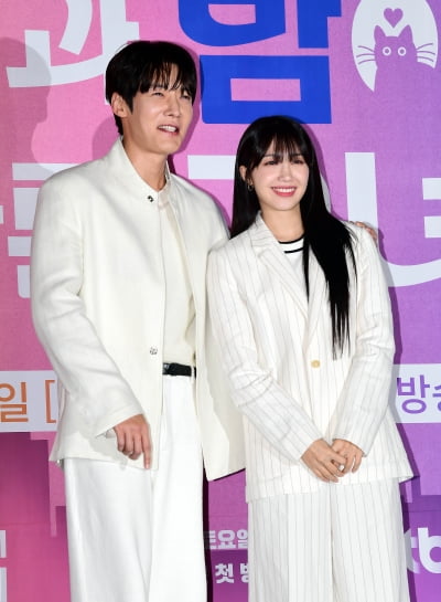 [TEN포토]정은지-최진혁 '비주얼 커플'