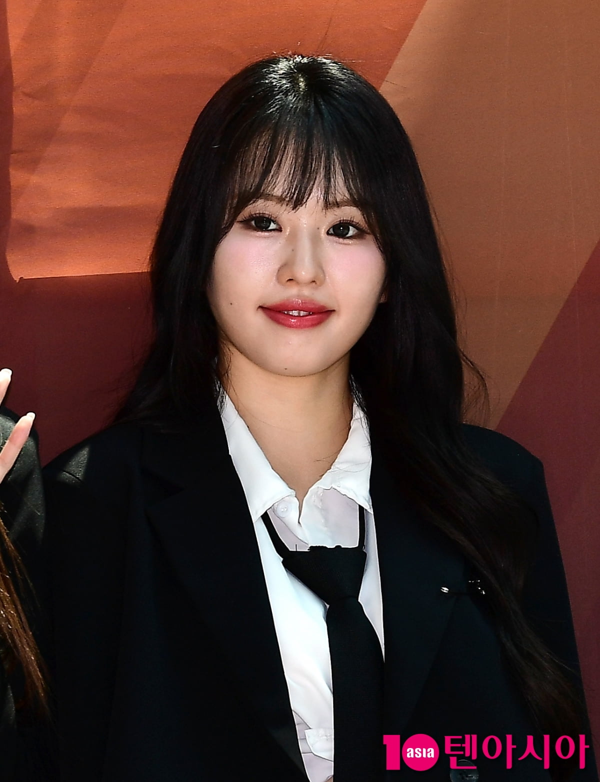 [TEN포토]아일리원 하나 '섹시한 레드립'