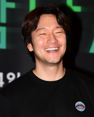 [TEN포토]손석구 '이 미소에 빠져든다'