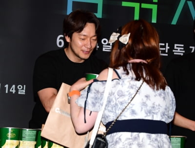 [TEN포토]손석구 '관객에게 팝콘에 사랑을 담아'