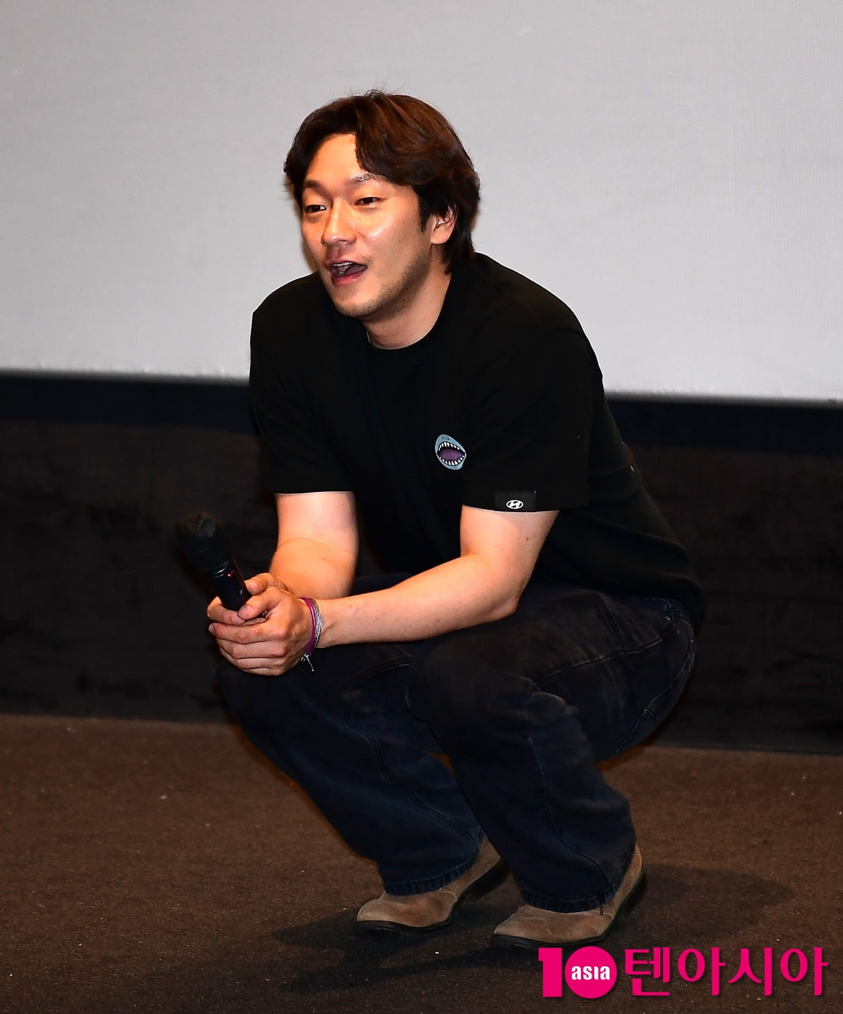 [TEN포토]손석구 '행복한 무대인사'