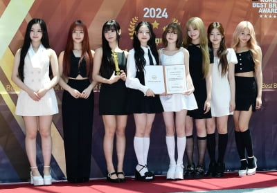 [TEN포토]유니스 '아시아스타 아이돌부분 수상'