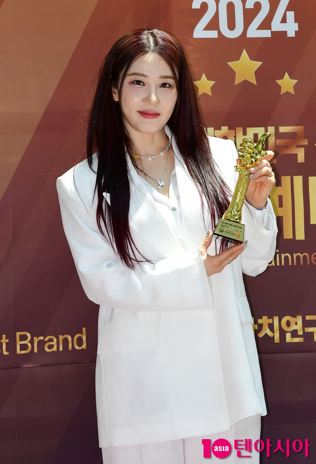 [TEN포토]길건 '점점 더 이뻐지네'