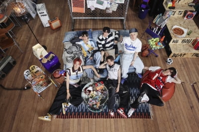 TWS, '너드미' 가득 콘셉트 필름 공개…24일 'SUMMER BEAT!' 발매