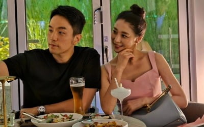 한고은, ♥신영수와 데이트백은 360만원짜리…"둘만의 데이트"