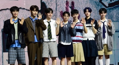 [TEM포토]이븐 '청량돌로 이미지 변신'