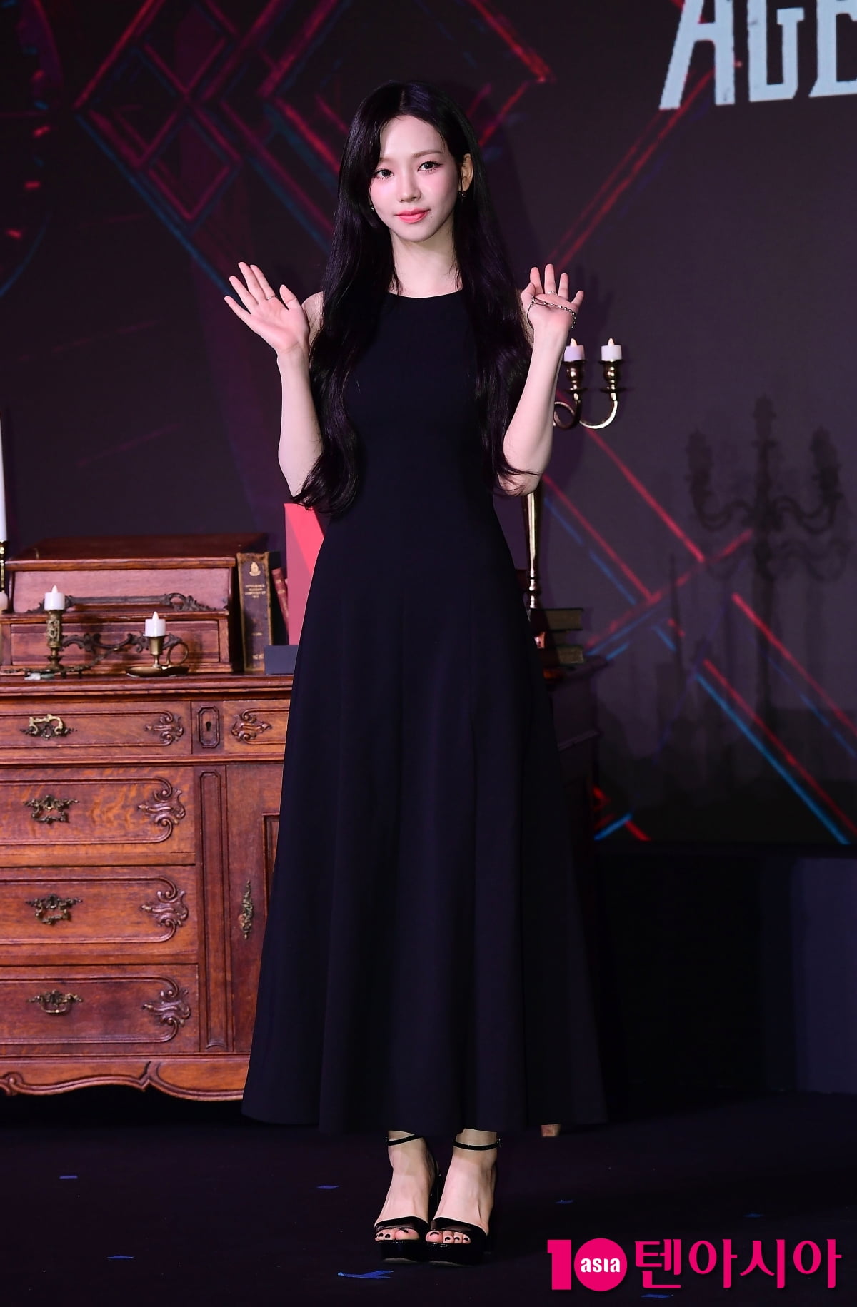 [TEN포토]에스파 카리나 '인사하는 요정'