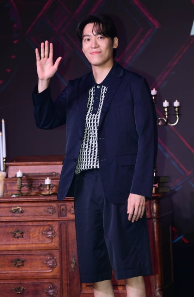 [TEN포토]존박 '원조 밀크보이'