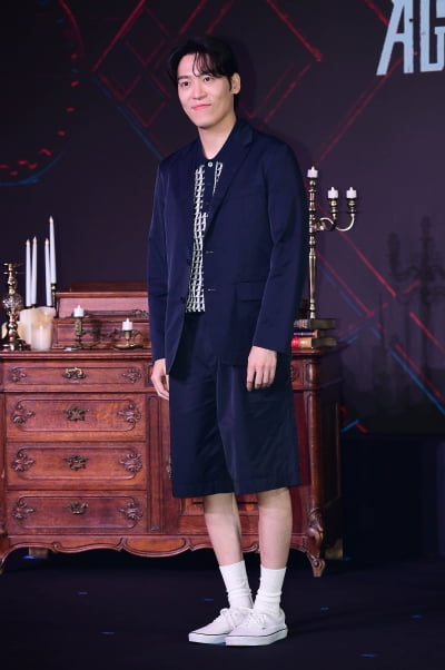 [TEN포토]존박 '시원한 여름패션'