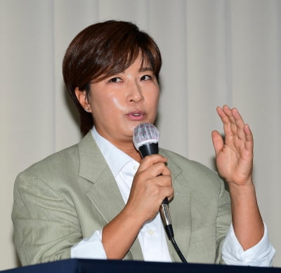 [TEN포토]박세리 "세리키즈에게 꿈과 희망을 주는 재단으로 나갈것이다"