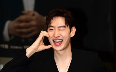 '시청률 보증 배우' 이제훈, 지뢰밭도 뛰었다…연타 흥행 기운 영화서도 통할까 [TEN피플]