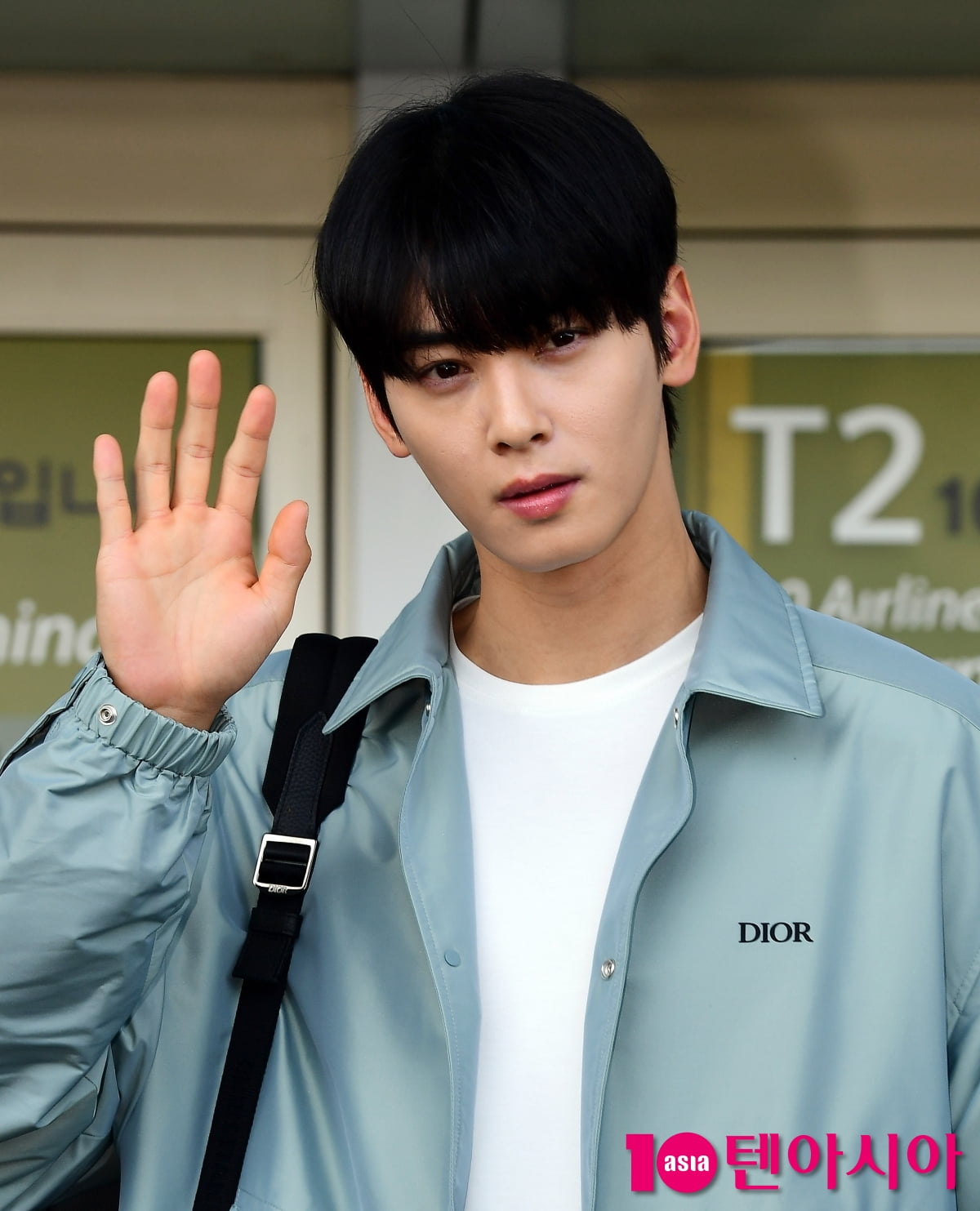 [TEN포토]차은우 '살면서 한 번은 말 걸어보고 싶은 잘생김'