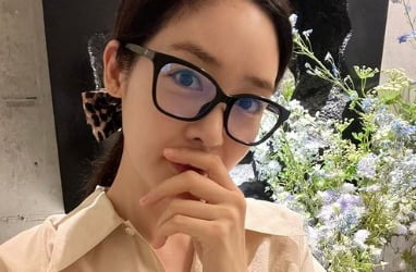 Sung Yu-ri, an unbelievable innocent beauty in her 40s