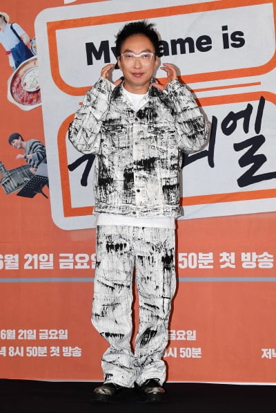 [TEN포토]박명수 '은근히 멋부린 패션'