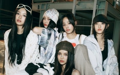 뉴진스 일본 데뷔 당일, 'Supernatural' 퍼포먼스 선공개됐다