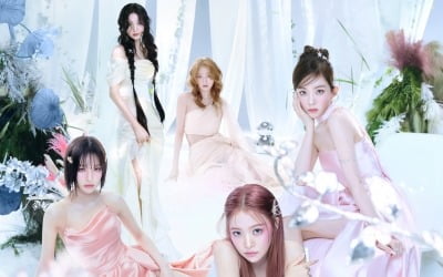 '10주년' 레드벨벳, 'Cosmic' 컴백이 기대되는 이유